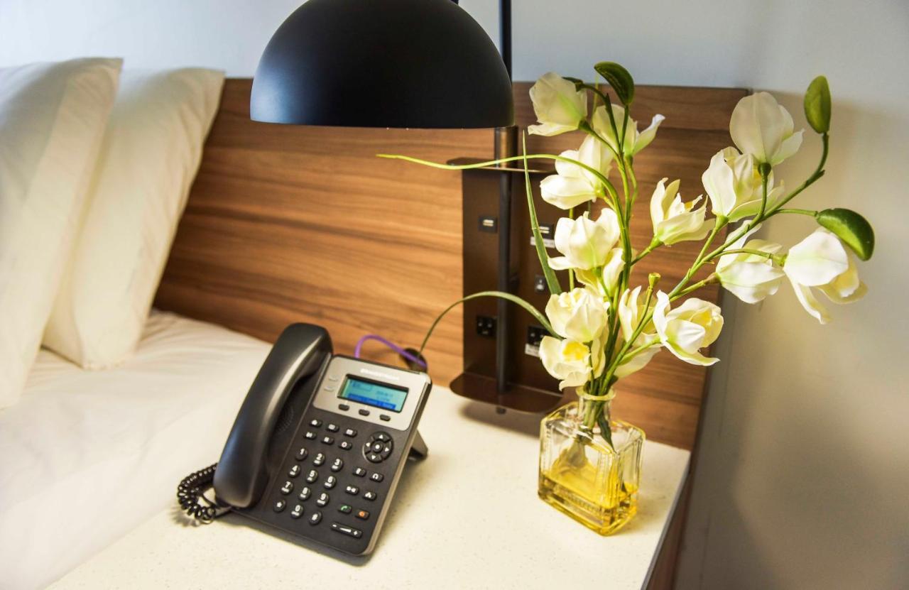 Отель Wyndham Garden North Bergen - Secaucus Экстерьер фото